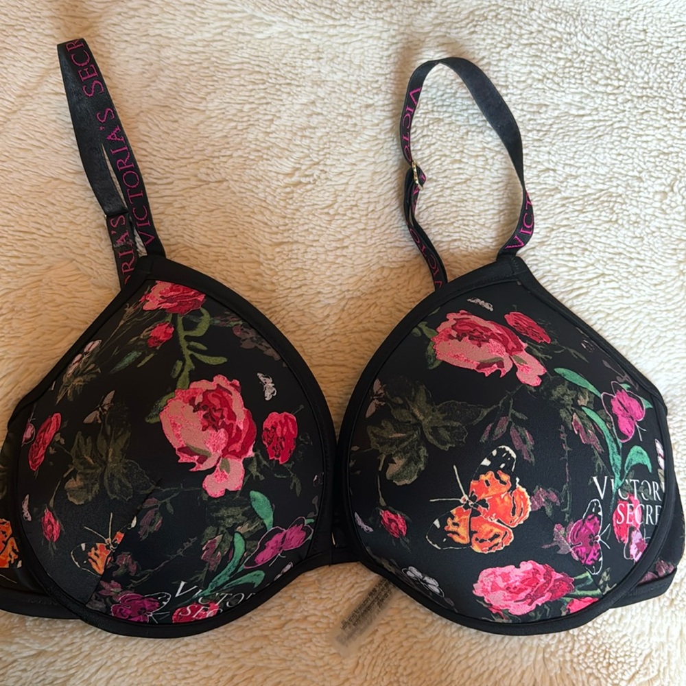 Like new Victorias Secret Butterfly bikini top